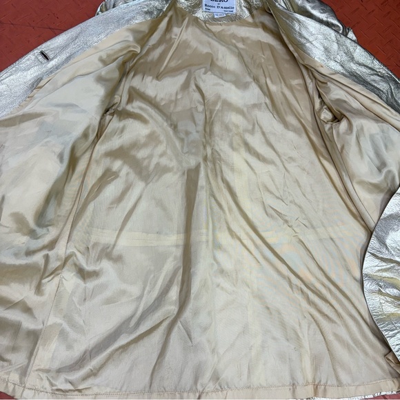 Rocco D’Amelio Vintage Gold Metallic Blazer - Picture 5 of 7